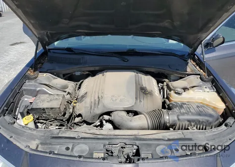 2015 Chrysler 300C z USA, uszkodzony, nr VIN 2C3CCAET6FH736219